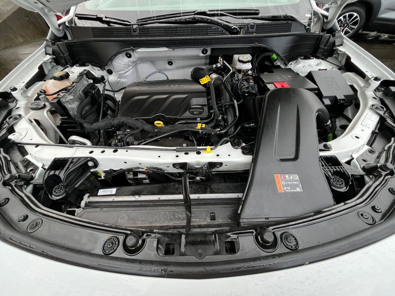 Used 2025 Buick Envista Sport Touring image 33