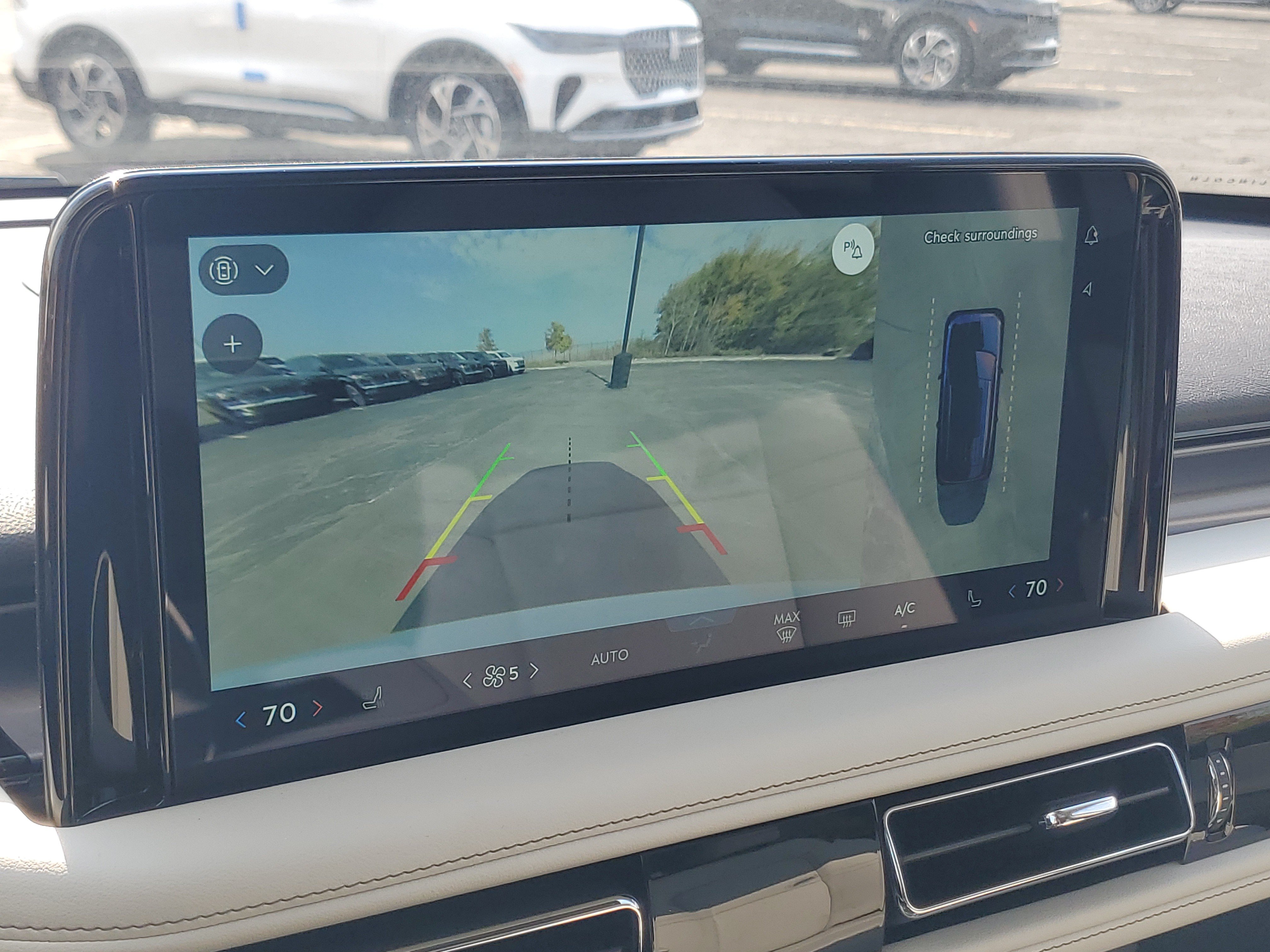New 2027 Lincoln Aviator AWD image 20