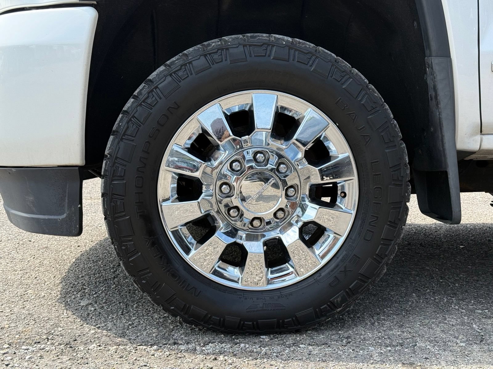 Used 2019 GMC Sierra 2500 Denali w/ Duramax Plus Package AWD/4WD image 12