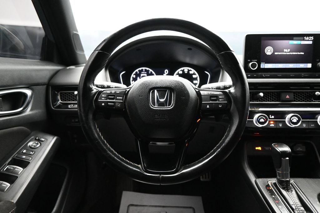 Used 2022 Honda Civic Sport image 15