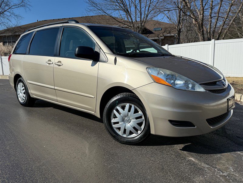 Used 2006 Toyota Sienna CE image 40