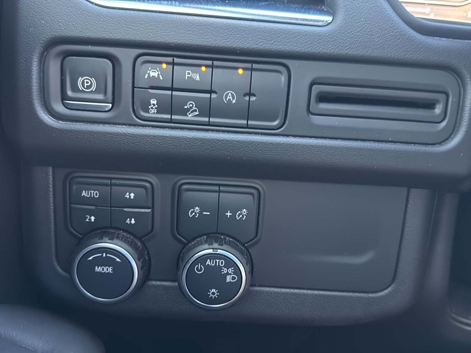 Certified 2023 Chevrolet Tahoe Premier image 41