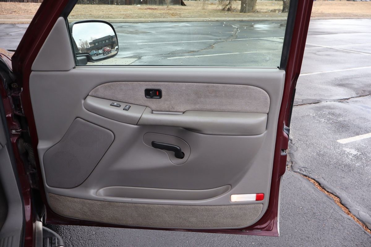 Used 1999 Chevrolet Silverado 1500 LS w/ Firm Ride Suspension Pkg image 20