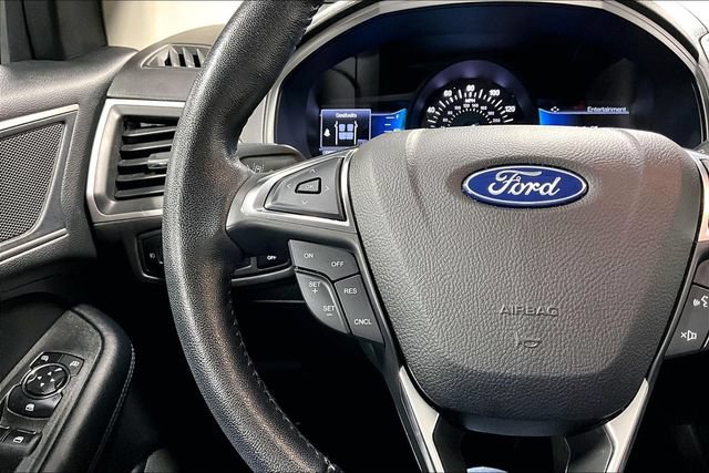 Used 2023 Ford Edge SEL w/ Convenience Package AWD/4WD image 11