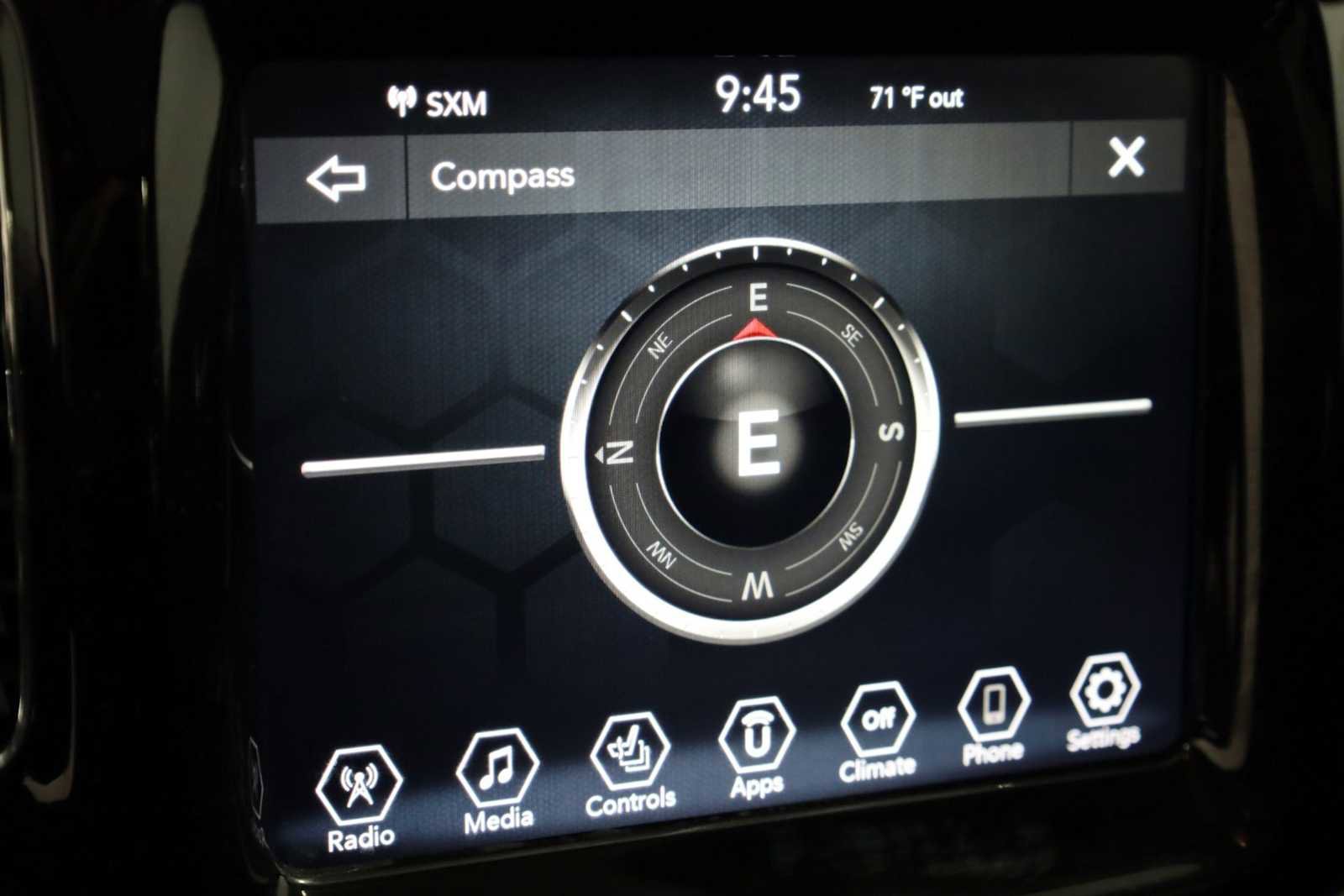 Used 2019 Jeep Compass Limited w/ Safety & Security Group AWD/4WD image 31