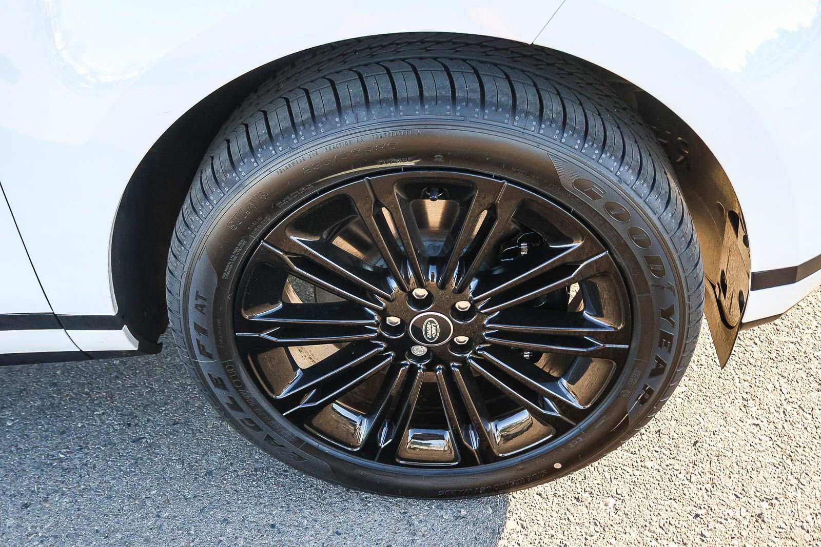 New 2026 Land Rover Range Rover Evoque S image 14