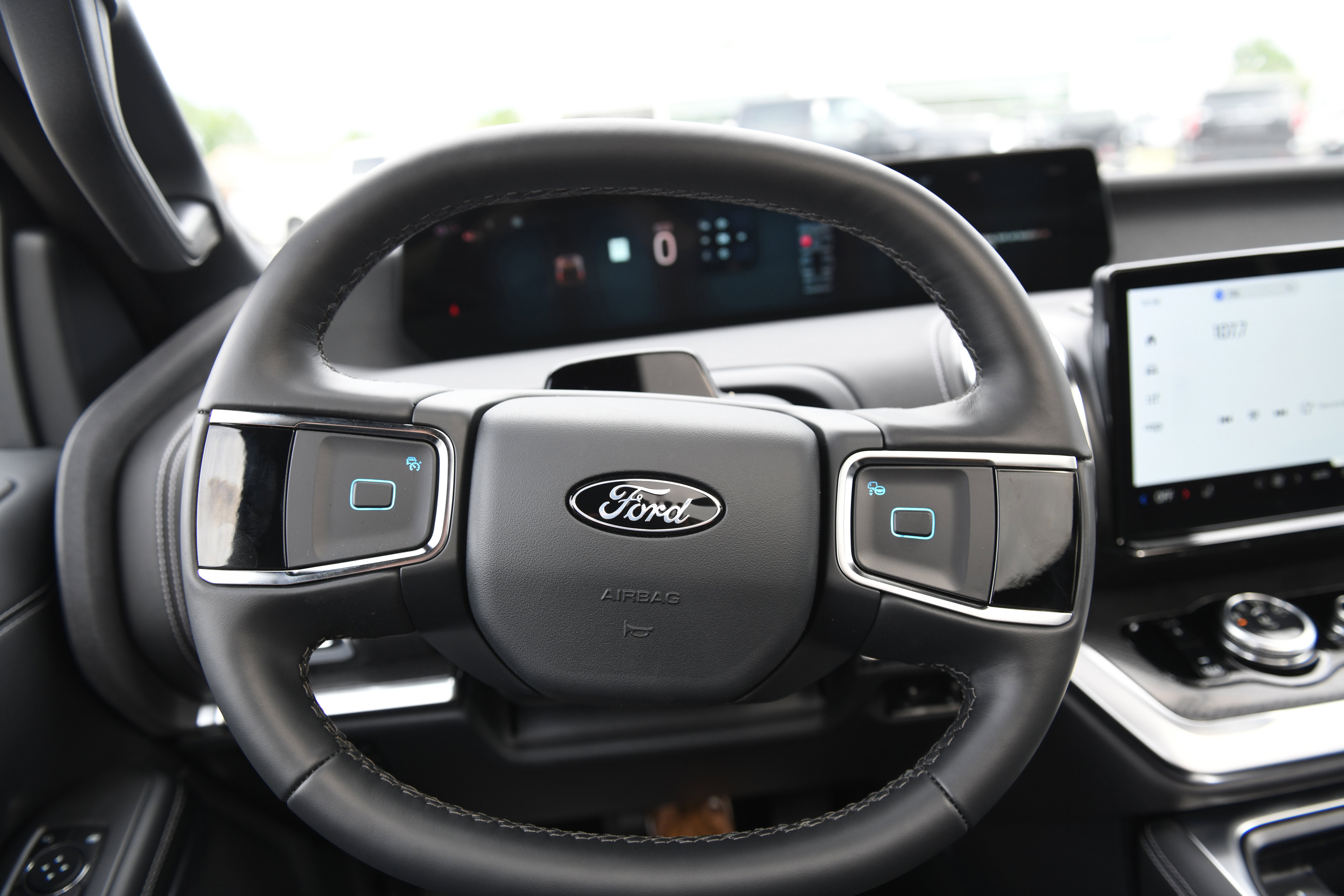 New 2026 Ford Expedition Platinum AWD/4WD image 28