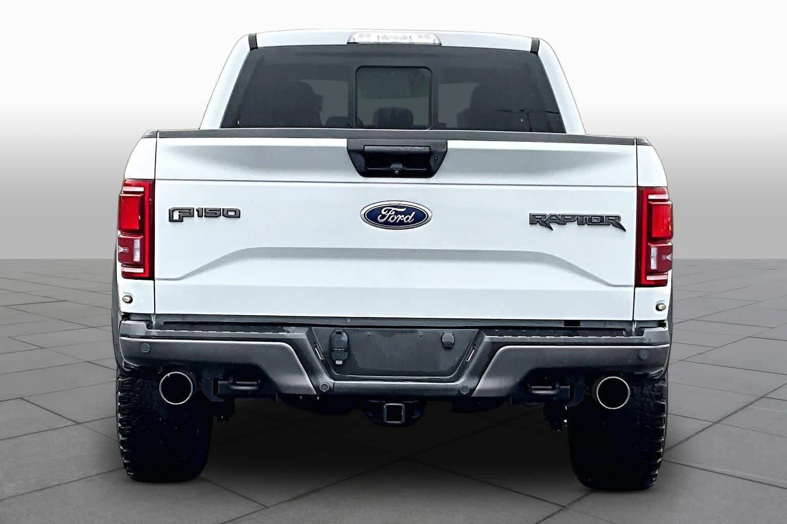 Used 2017 Ford F150 Raptor w/ Equipment Group 801A Mid AWD/4WD image 4