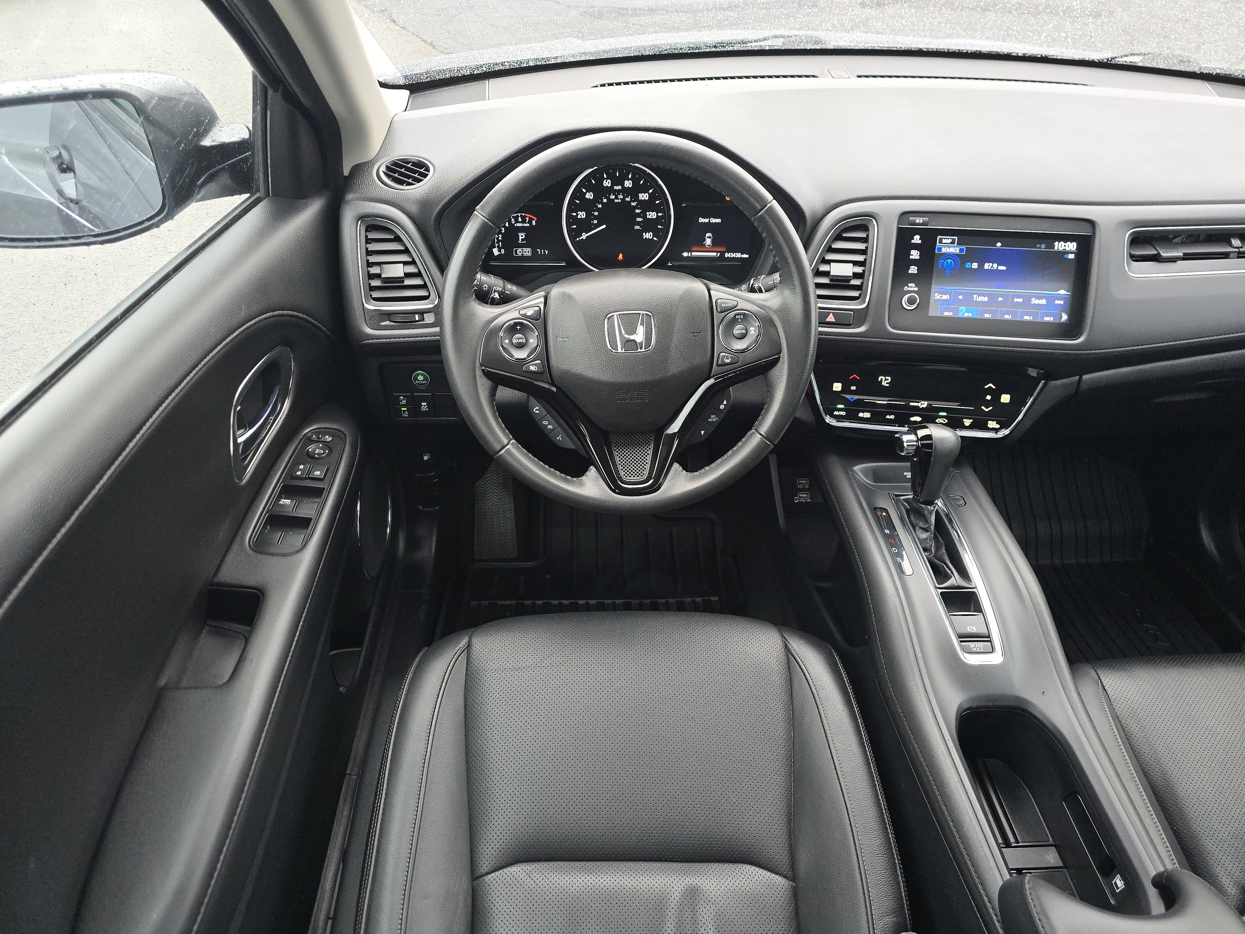 Used 2020 Honda HR-V Touring image 20