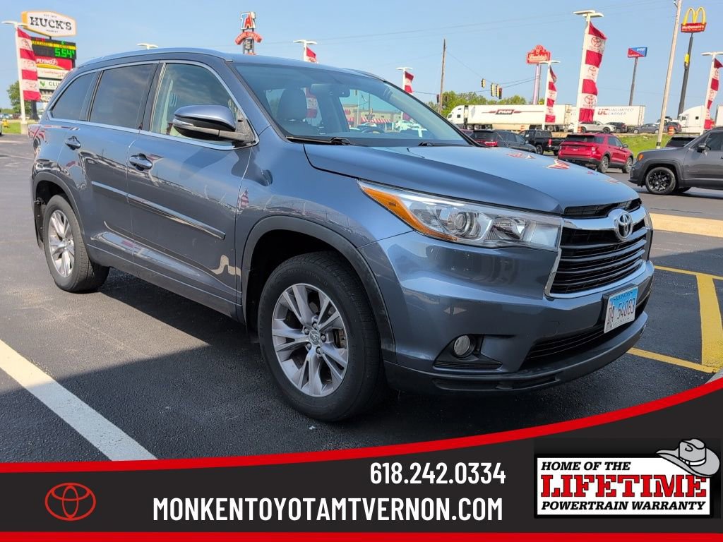 Used 2015 Toyota Highlander XLE image 1