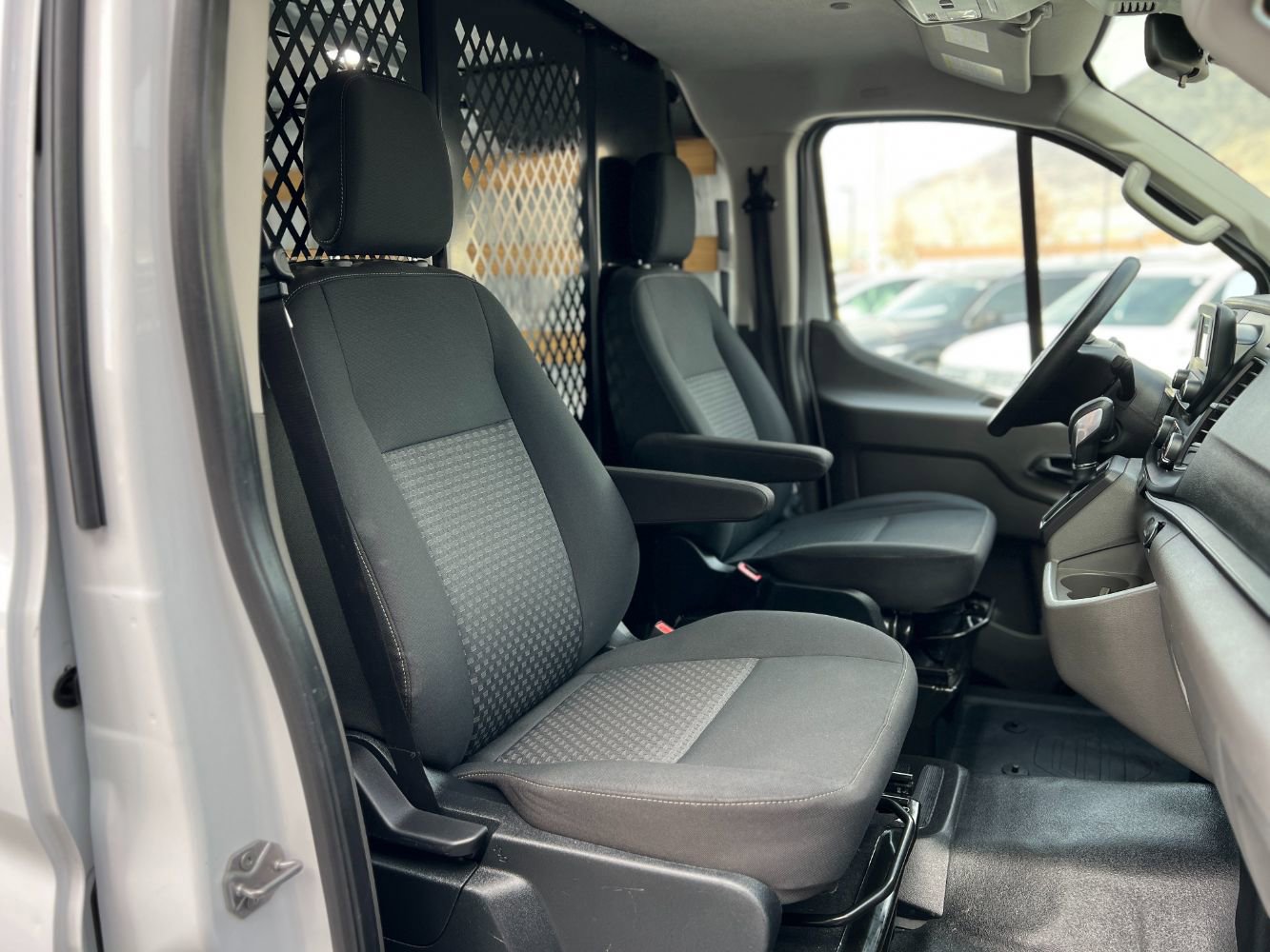 Used 2022 Ford Transit 250 Low Roof w/ Exterior Upgrade Package image 18