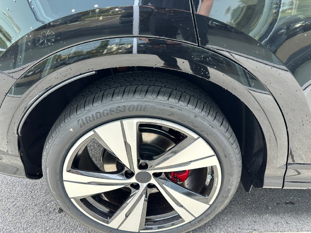New 2026 Audi SQ5 Premium Plus AWD/4WD image 18