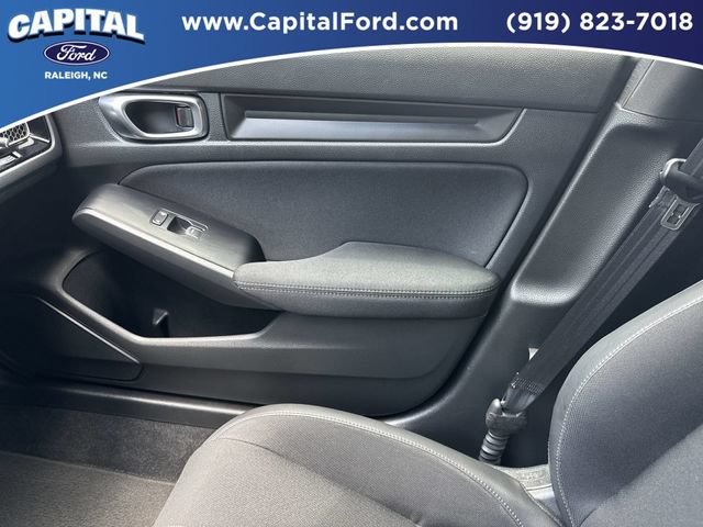Used 2023 Honda Civic Sport image 28