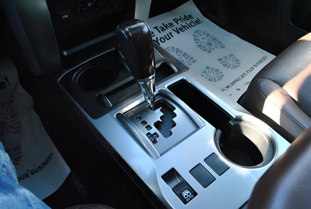 Used 2021 Toyota 4Runner Limited image 19