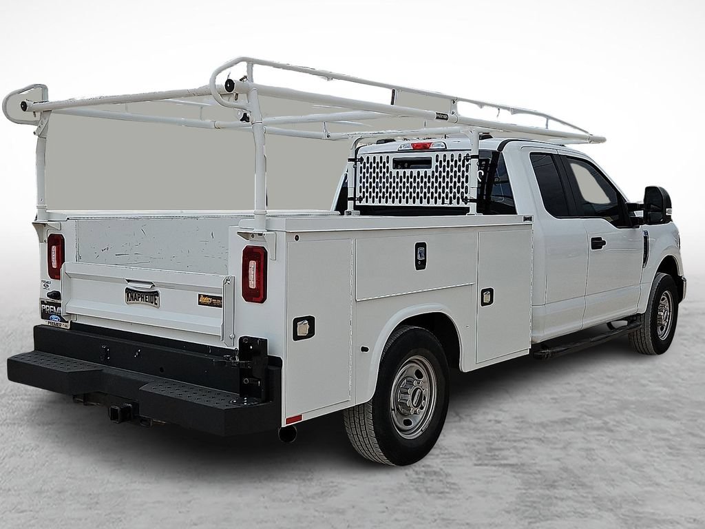 Used 2022 Ford F250 XL w/ Power Equipment Group RWD image 11