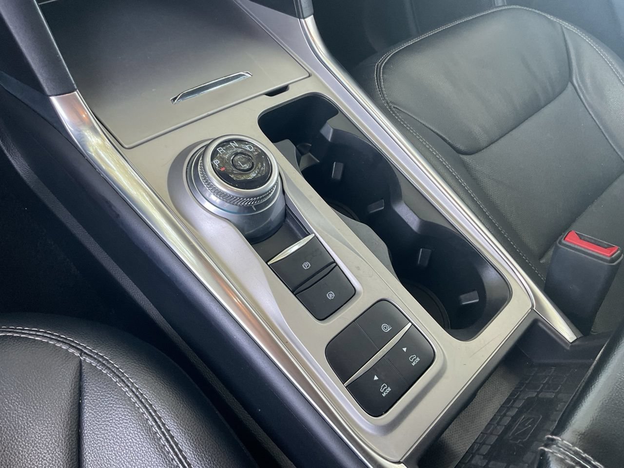 Used 2023 Ford Explorer Limited RWD image 25