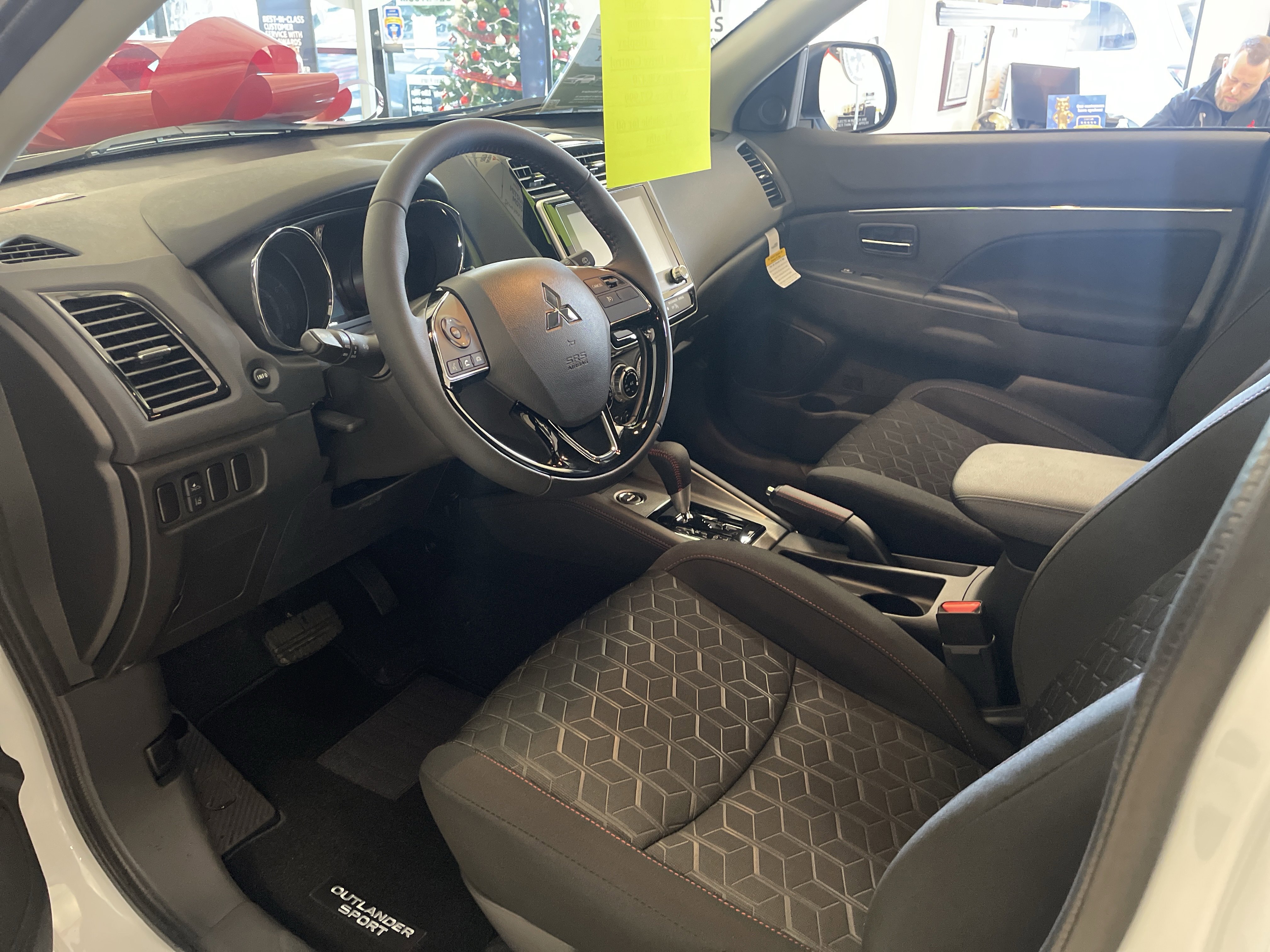 New 2025 Mitsubishi Outlander Sport LE image 13