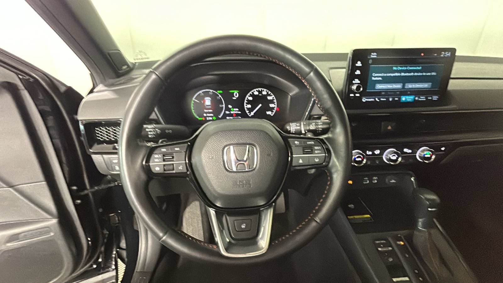 Used 2024 Honda CR-V Sport Touring image 15