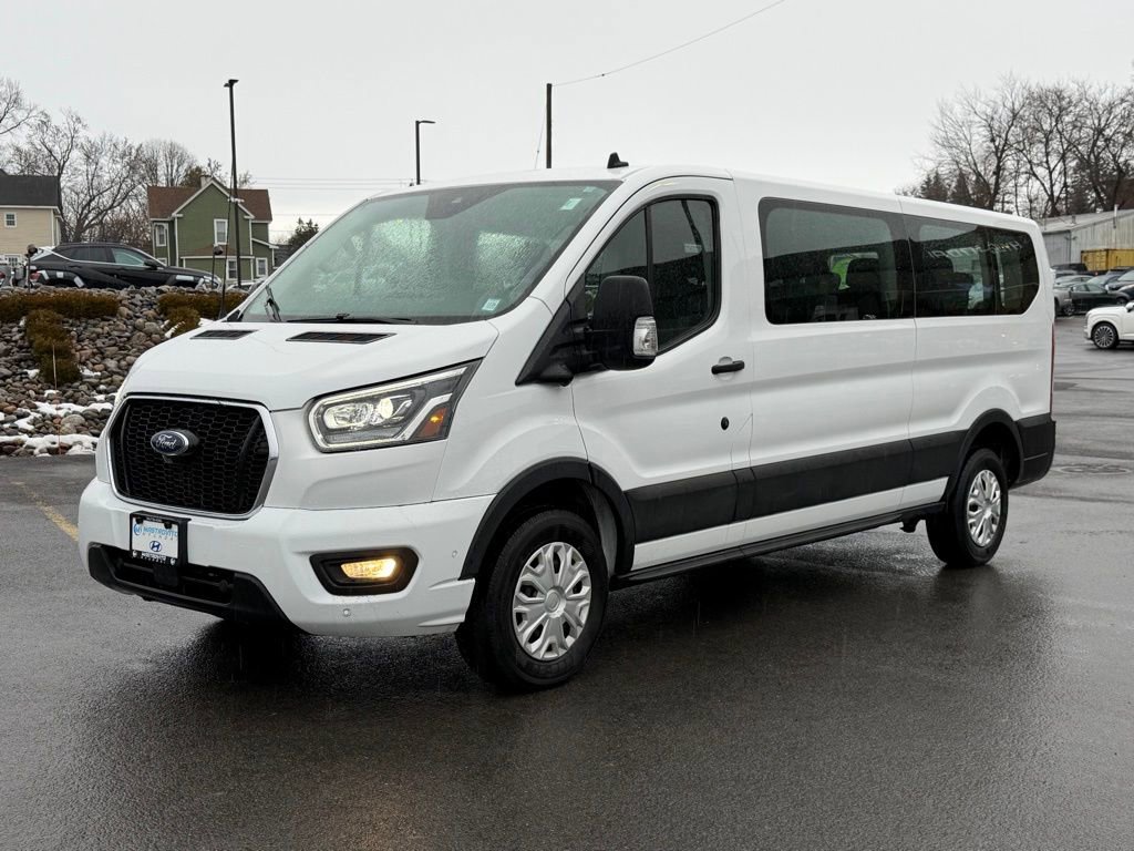Used 2023 Ford Transit 350 XLT video 3
