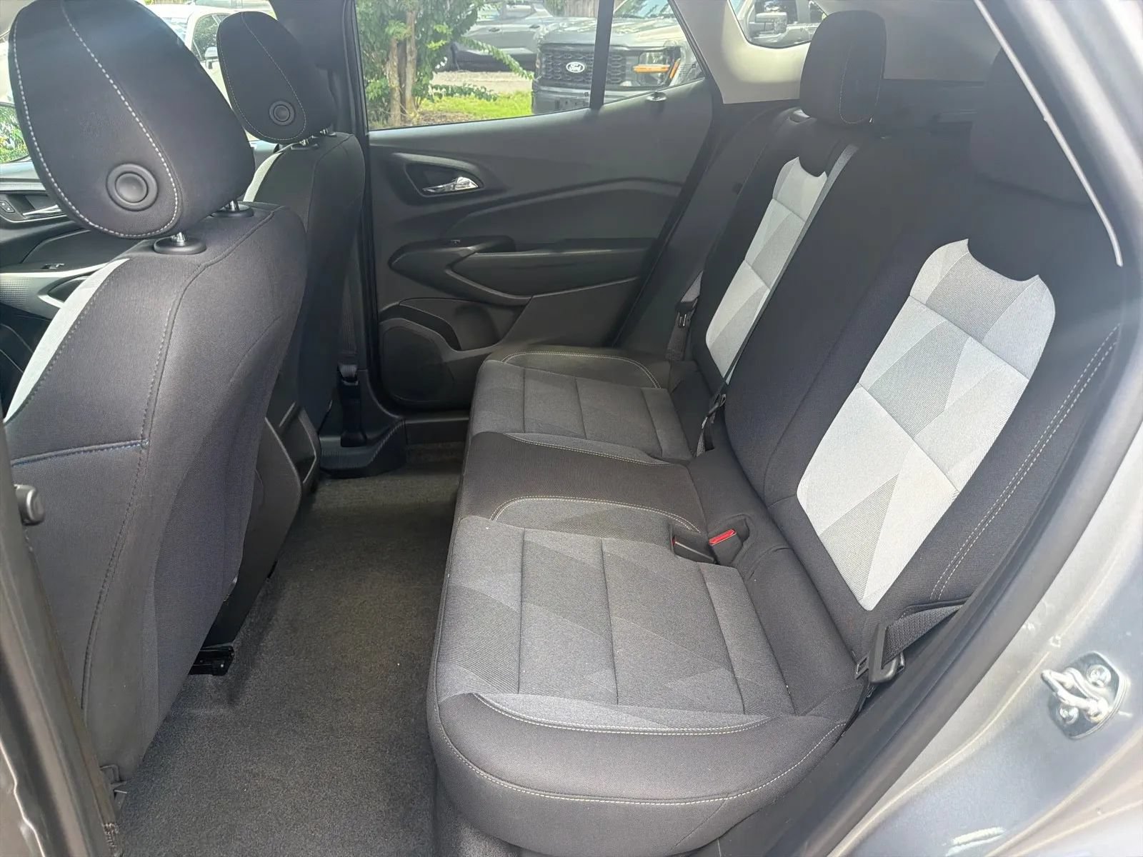 Used 2026 Chevrolet Trax LS FWD image 13