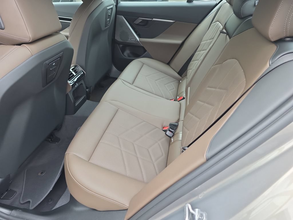 New 2026 BMW 530i xDrive w/ Premium Package AWD/4WD image 10