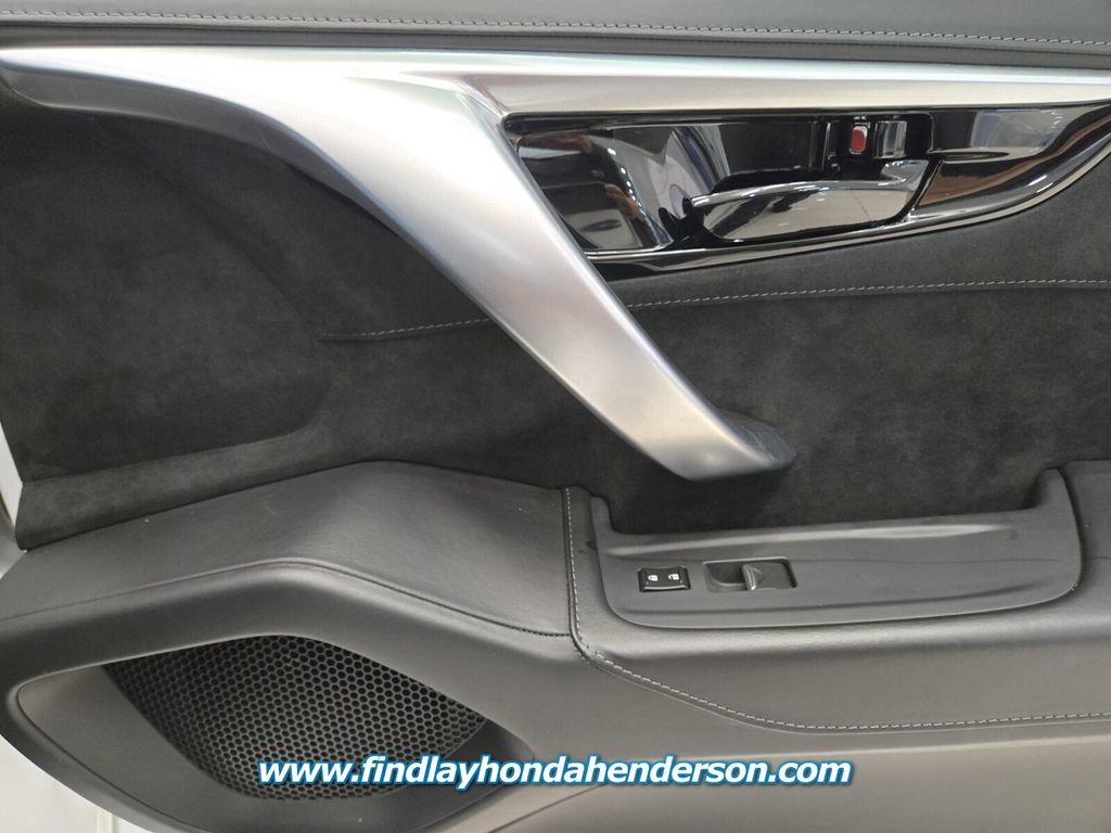 Used 2017 Acura NSX image 19