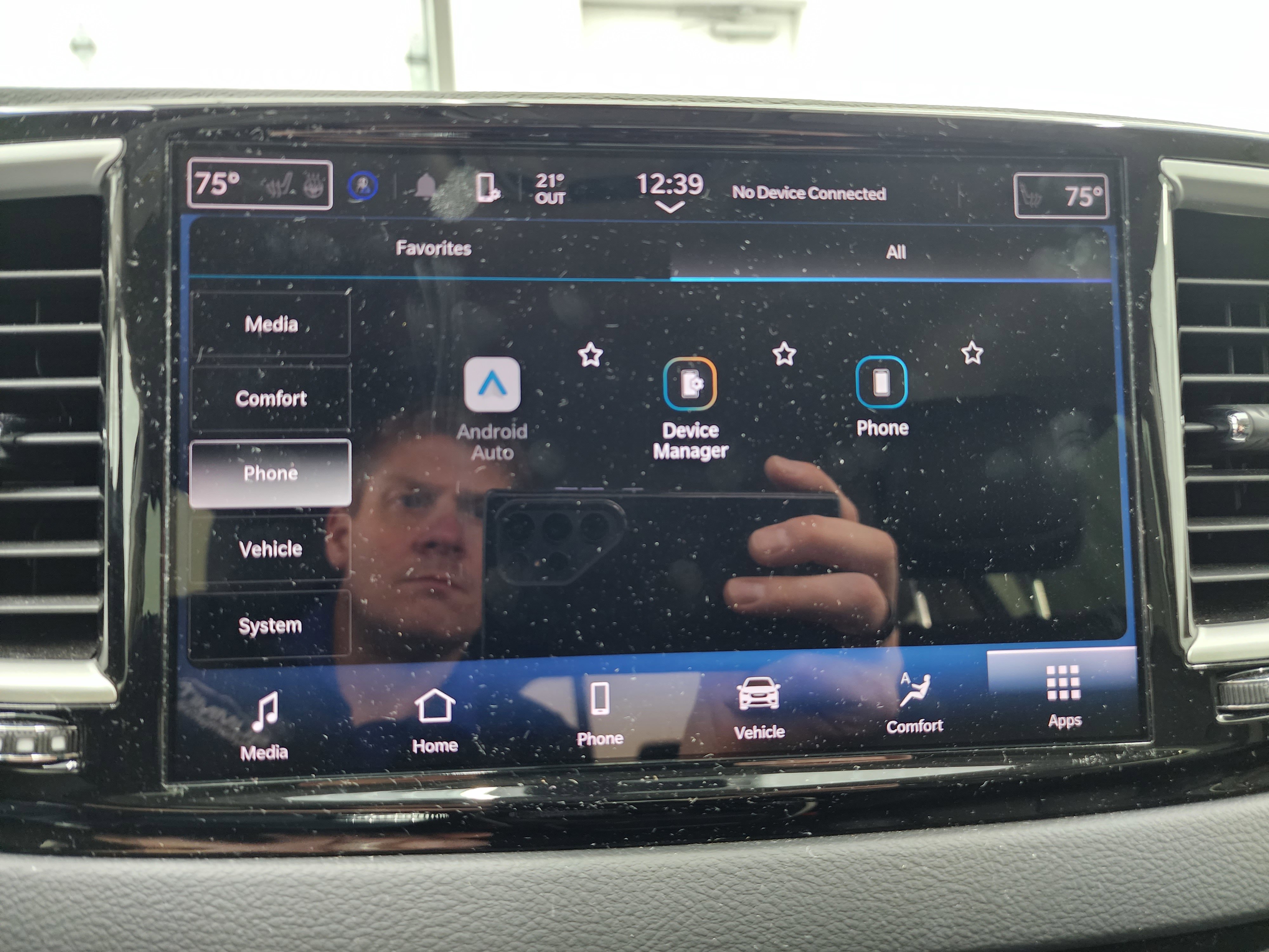 Used 2024 Chrysler Pacifica Touring-L image 55