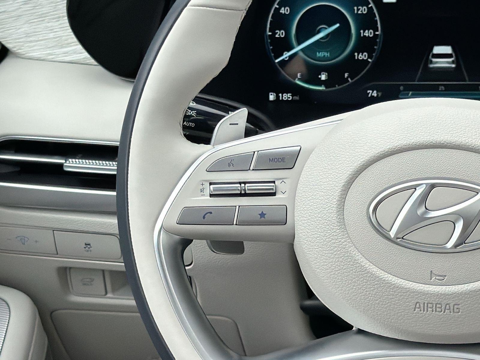 Used 2025 Hyundai Palisade Calligraphy FWD image 9
