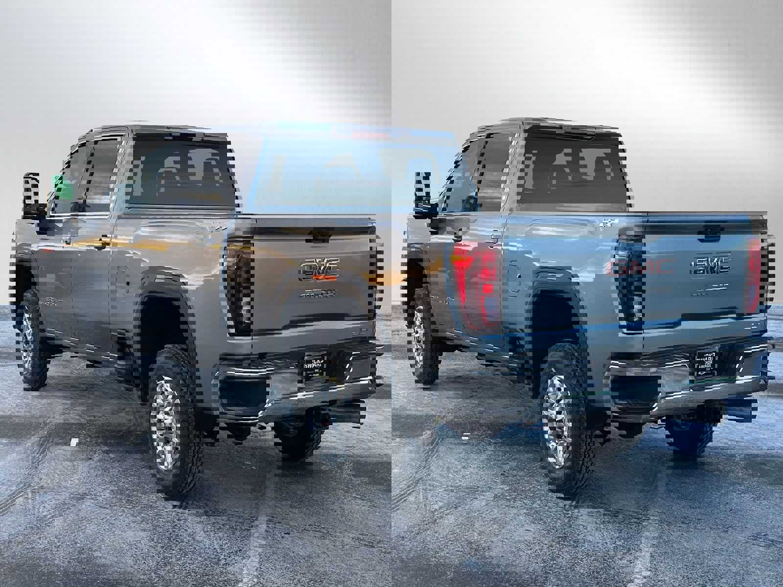 New 2026 GMC Sierra 2500 SLE w/ SLE Convenience Package image 5