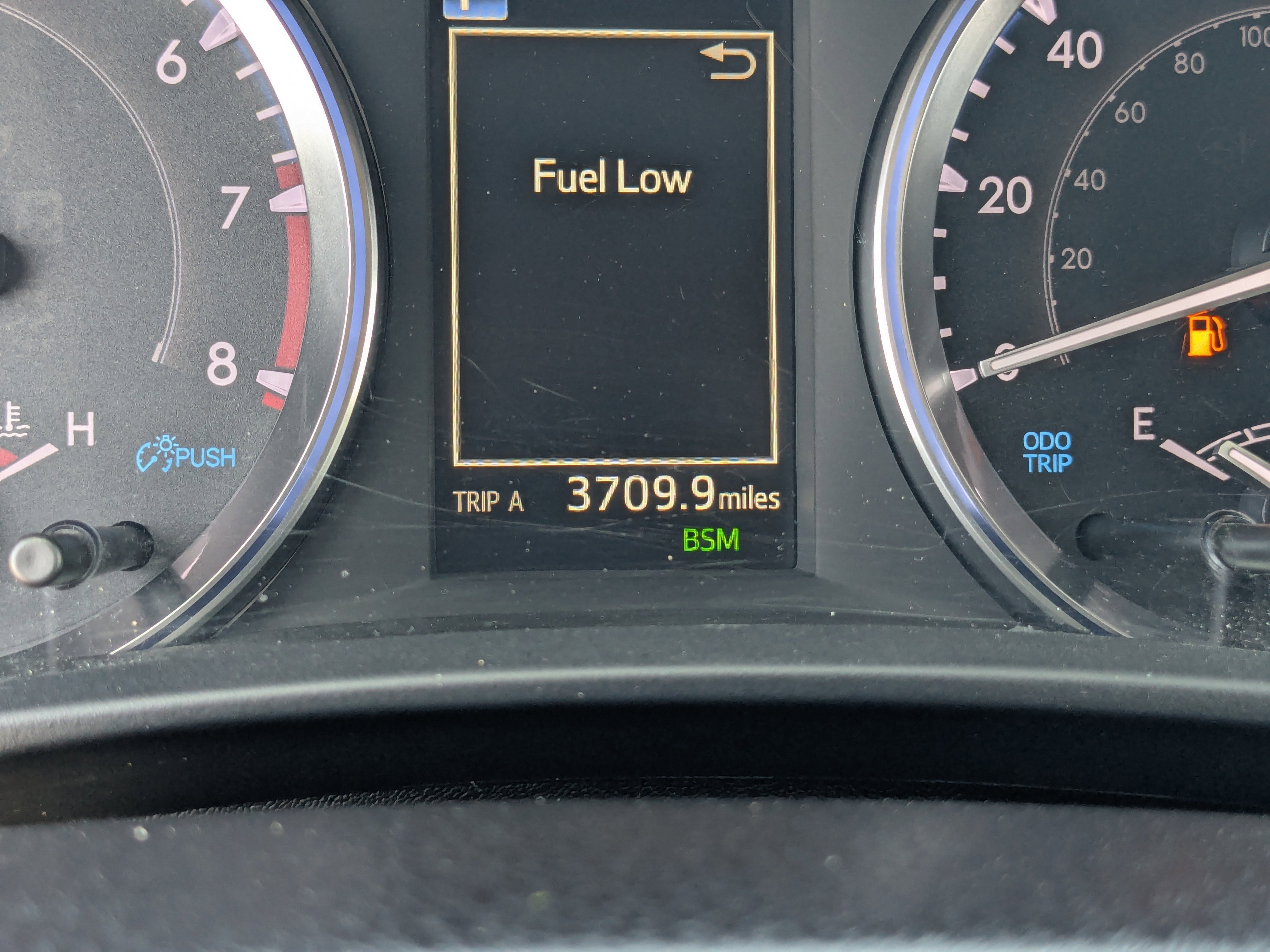 Used 2019 Toyota Highlander SE FWD image 32