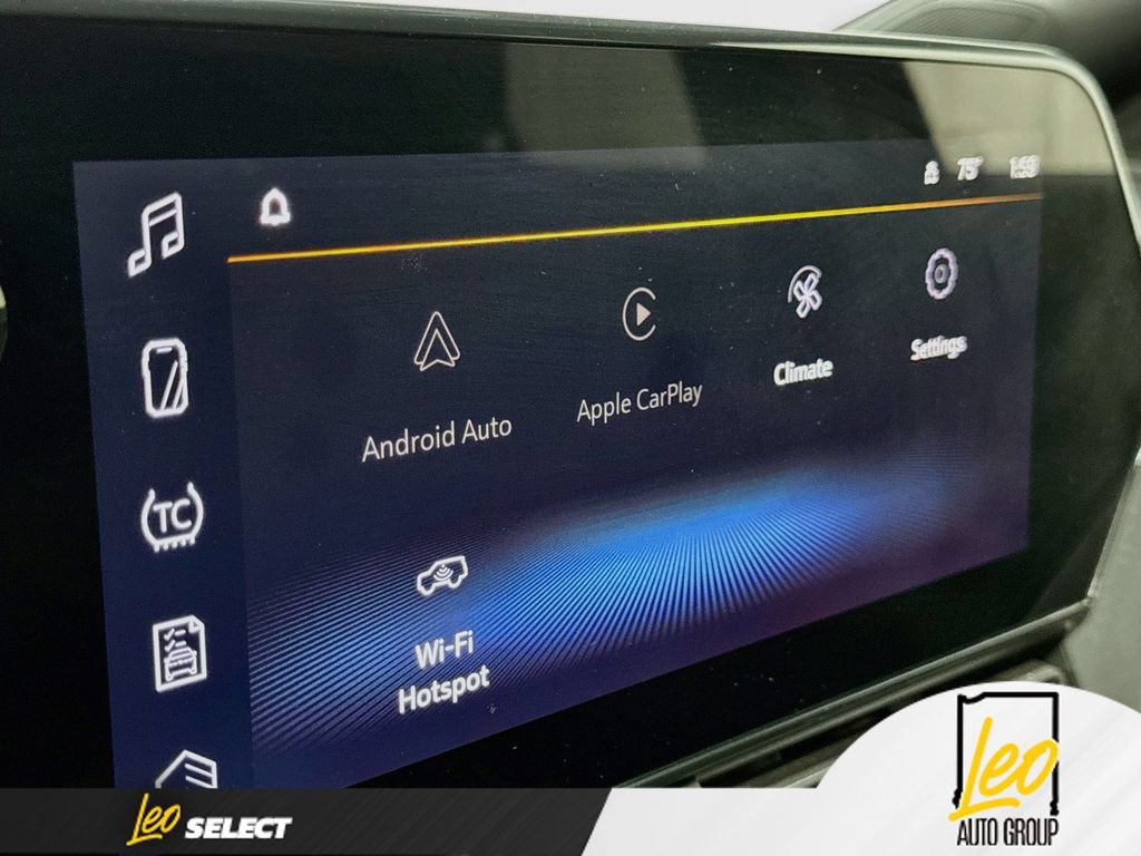 Used 2024 Chevrolet Trax RS FWD image 17