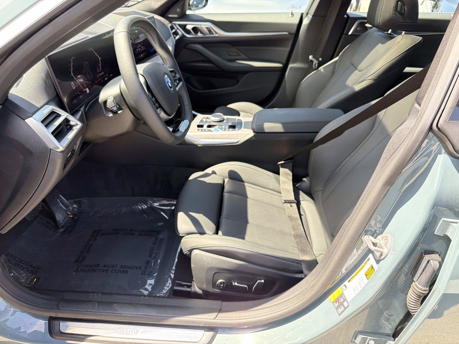 Used 2026 BMW i4 eDrive40 w/ Premium Package RWD image 14