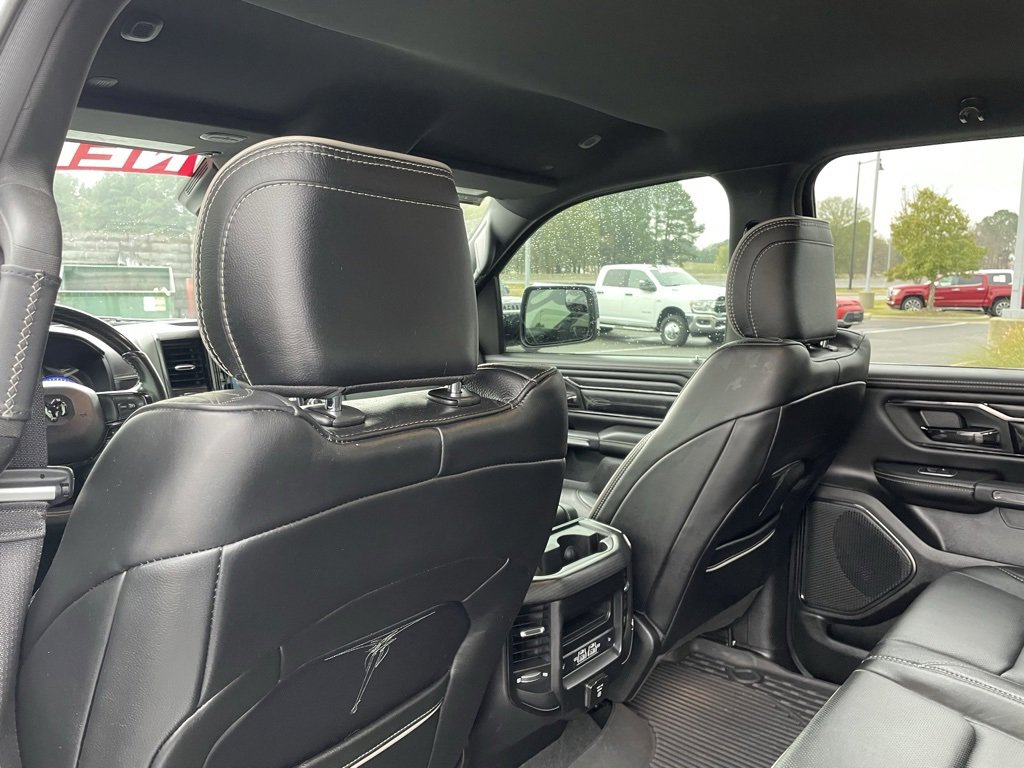 Used 2022 RAM 1500 Limited w/ Body-Colour Bumper Group image 26