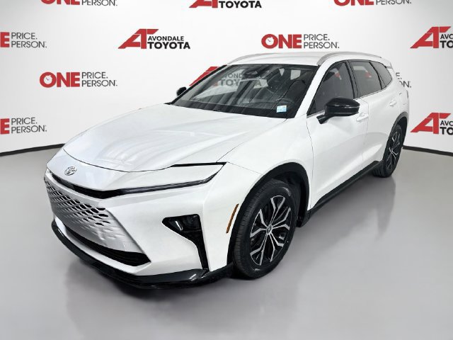 Certified 2025 Toyota Crown Signia AWD/4WD image 4