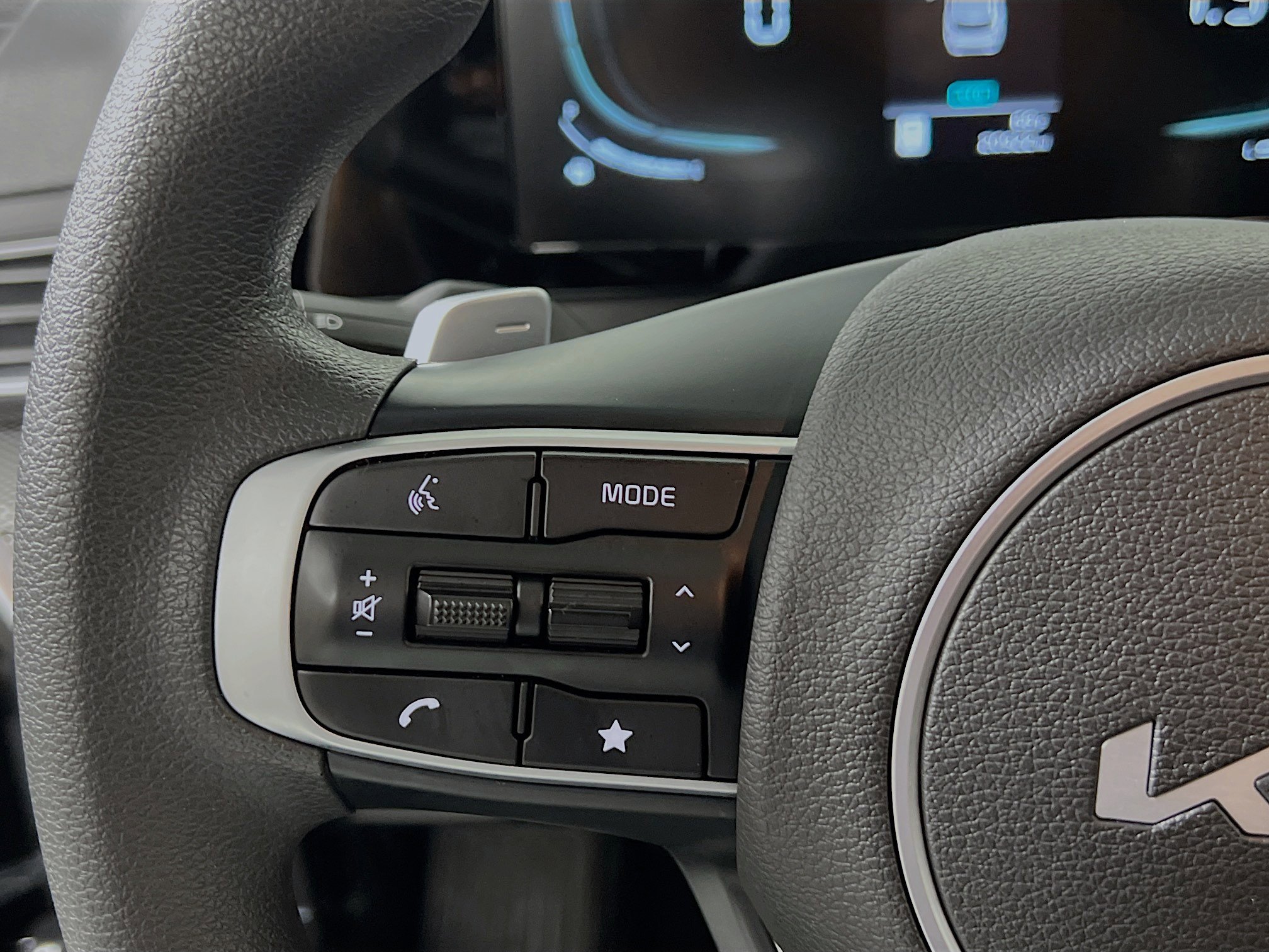 Used 2023 Kia Sportage LX image 19