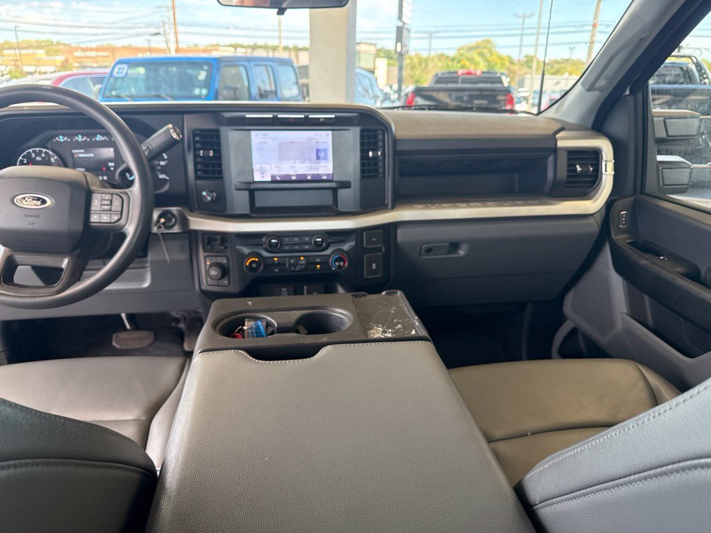 Used 2024 Ford F250 XL AWD/4WD image 13