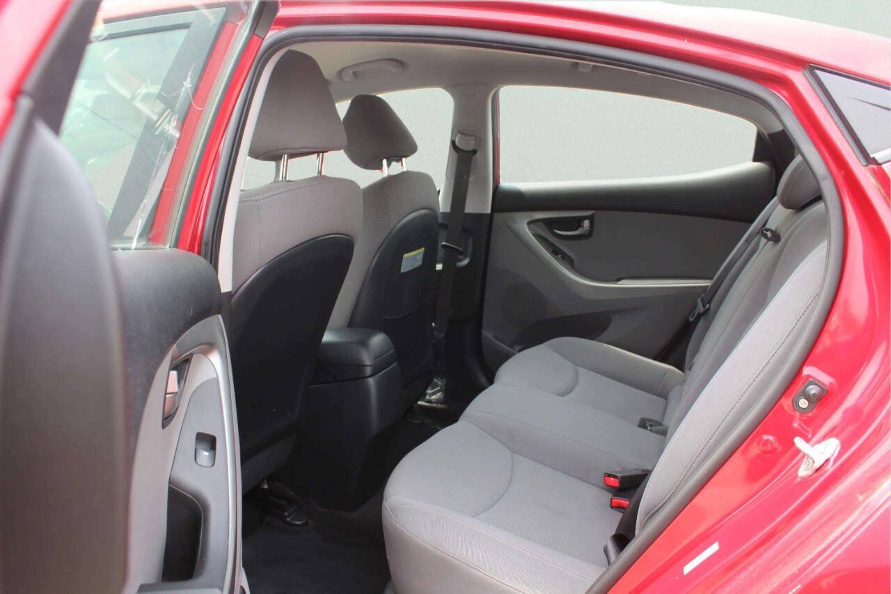 Used 2016 Hyundai Elantra SE FWD image 7