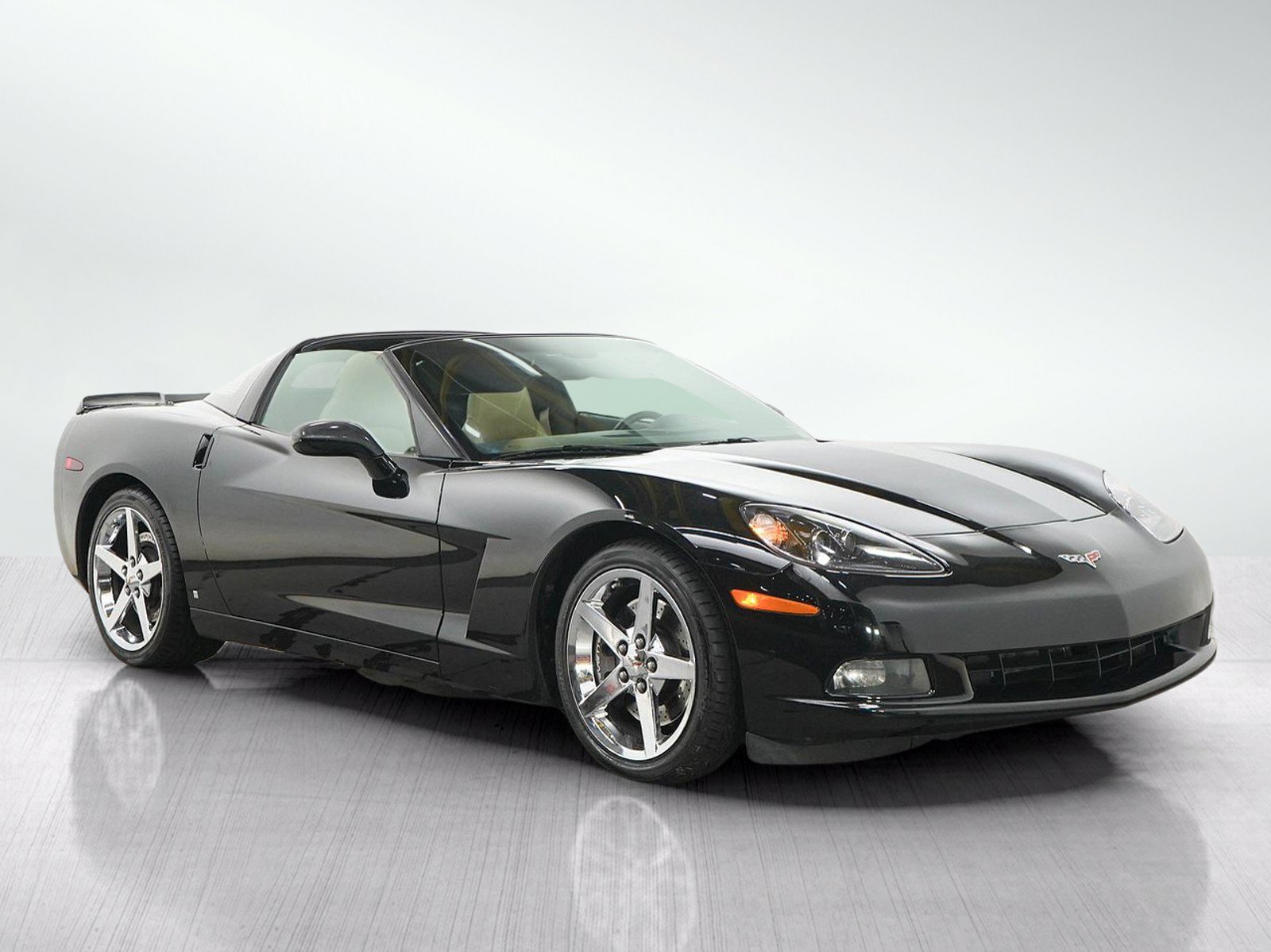 Used 2007 Chevrolet Corvette Coupe w/ Preferred Equipment Group RWD image 7