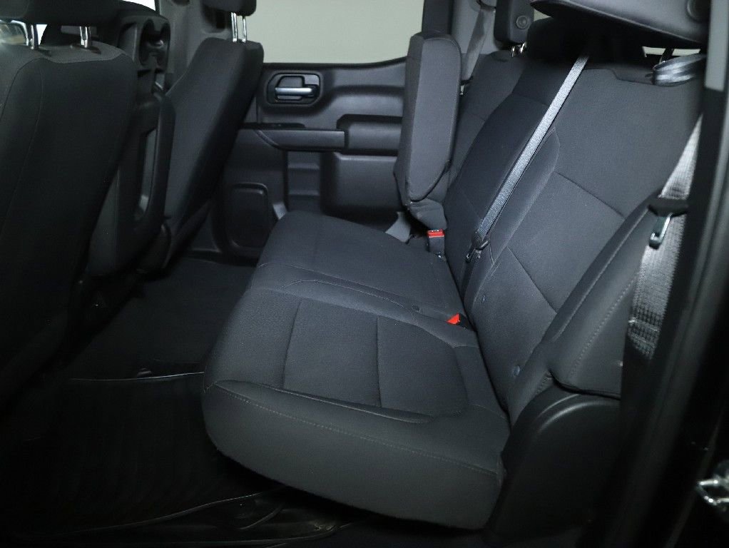 Used 2021 Chevrolet Silverado 1500 Custom image 14