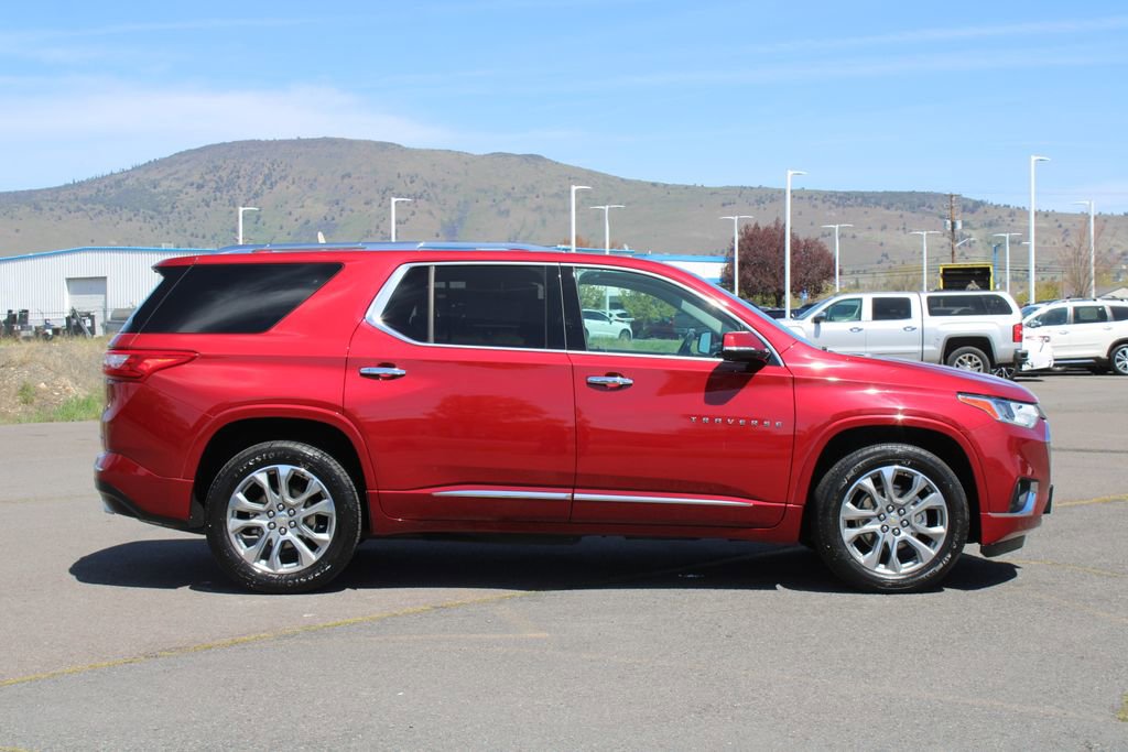 Used 2019 Chevrolet Traverse Premier w/ LPO, Floor Liner Package AWD/4WD image 7