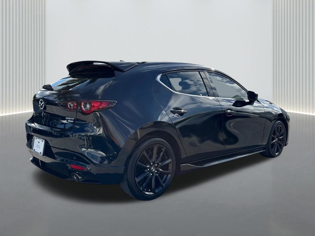 Used 2023 MAZDA MAZDA3 Hatchback w/ Appearance Package image 5