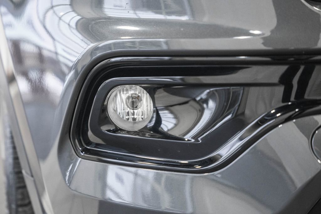 Used 2024 Jeep Compass Limited w/ Sun and Sound Group image 17