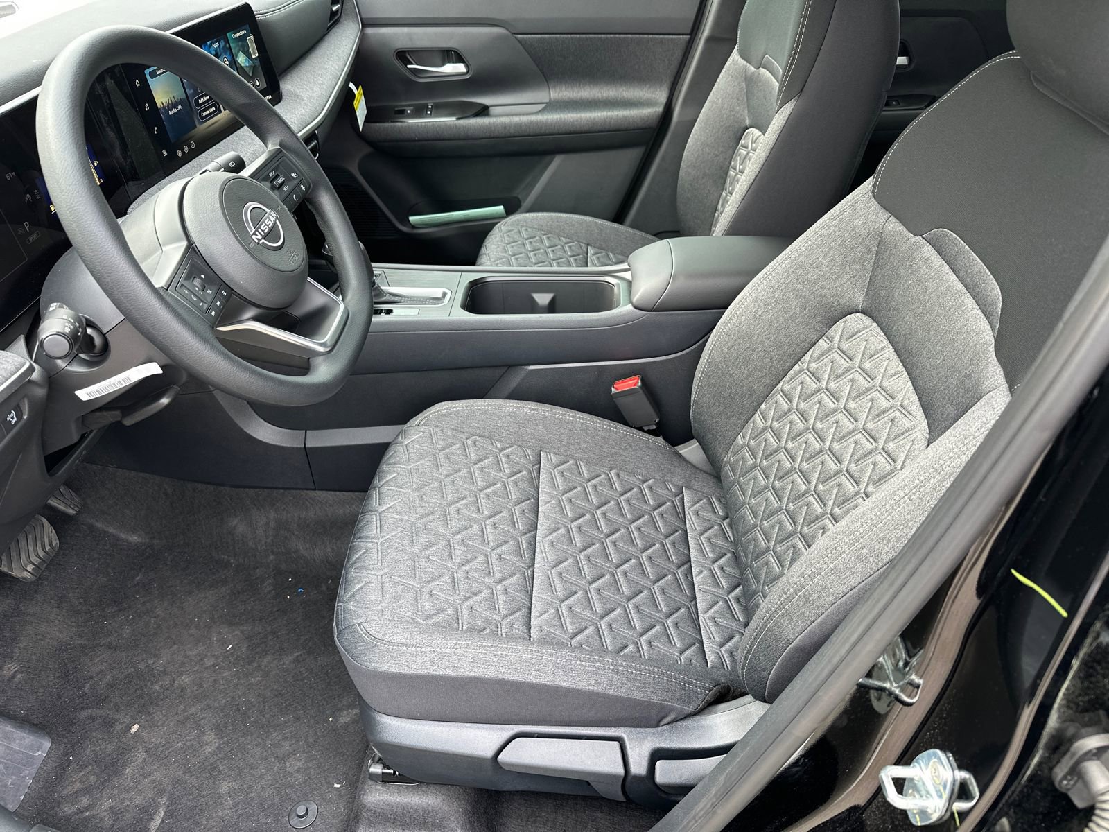 New 2026 Nissan Kicks SV w/ Cold Weather Package image 7