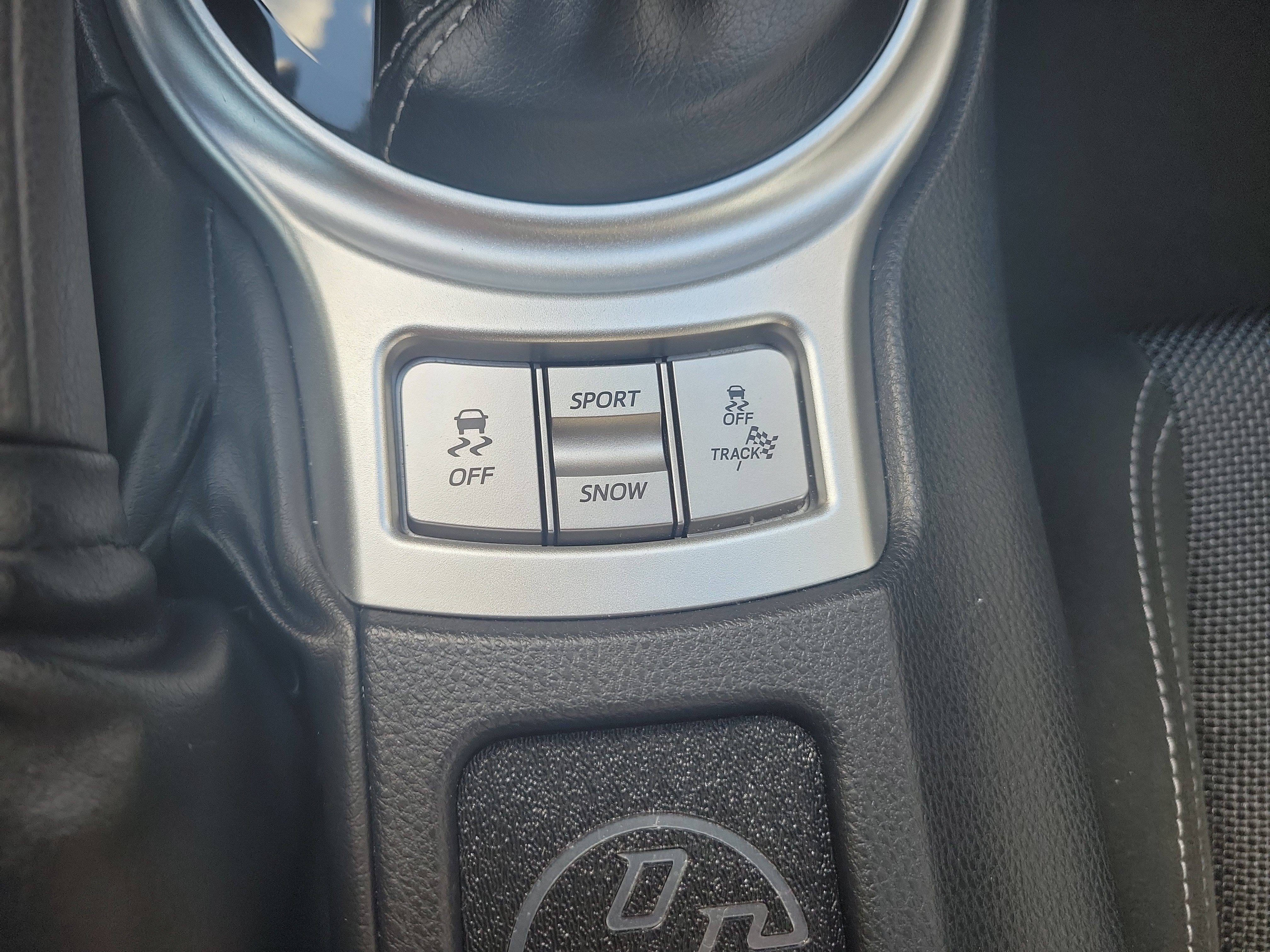 Used 2020 Toyota 86 RWD image 22
