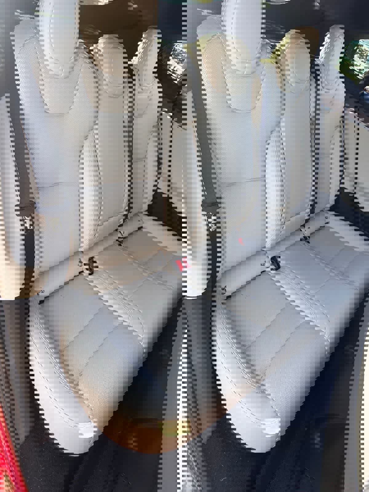 Used 2023 Tesla Model S image 11