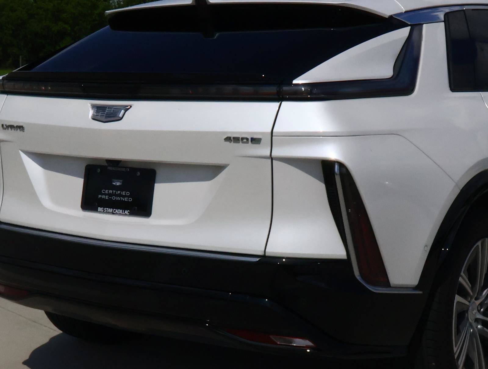 Used 2024 Cadillac Lyriq Luxury RWD image 11