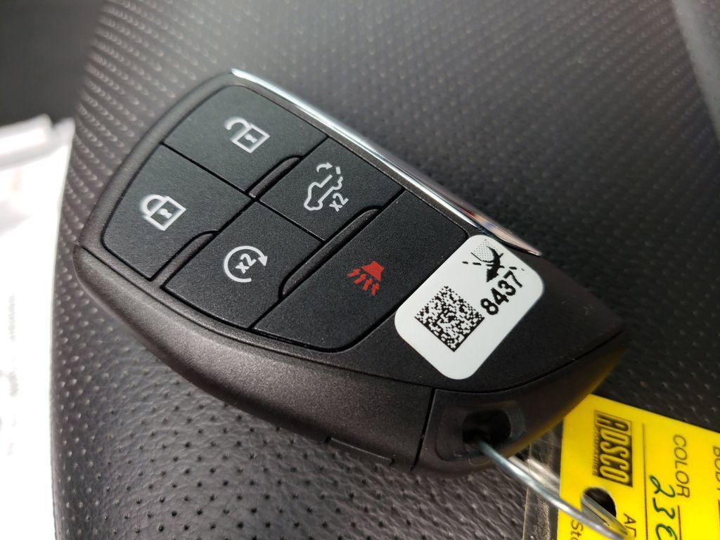 Used 2024 Chevrolet Silverado 2500 LTZ w/ LTZ Premium Package image 26