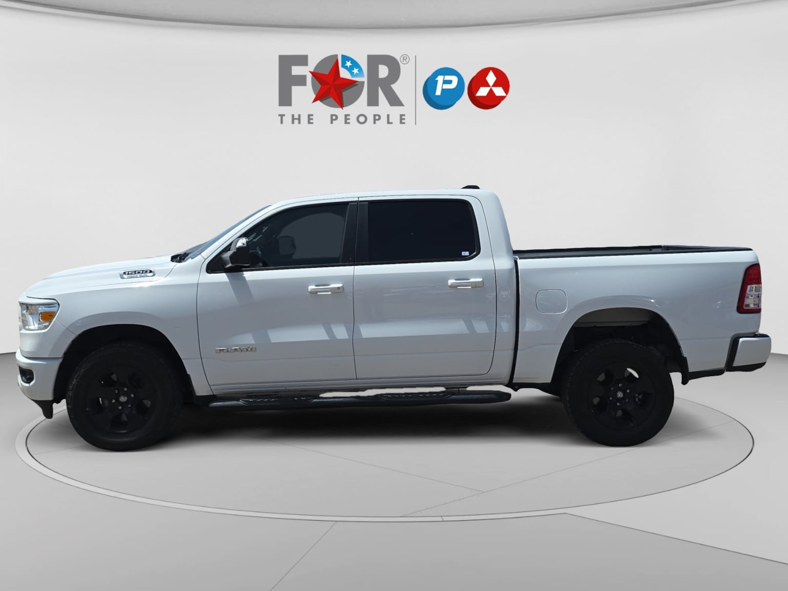 Used 2019 RAM 1500 Big Horn AWD/4WD image 2