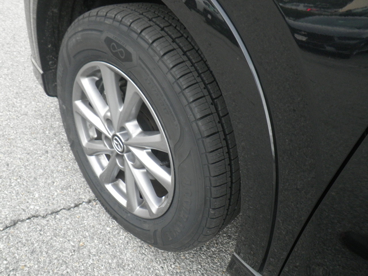 Used 2025 MAZDA CX-5 AWD 2.5 S w/ Preferred Package image 12