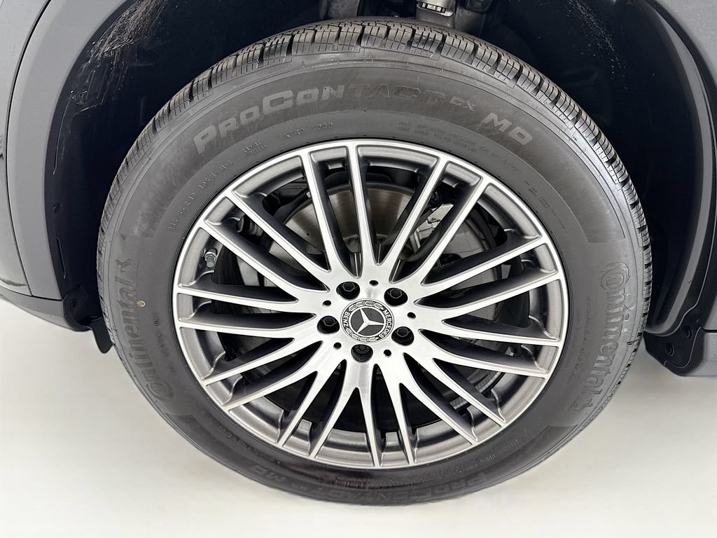 Used 2026 Mercedes-Benz GLC 300 image 29